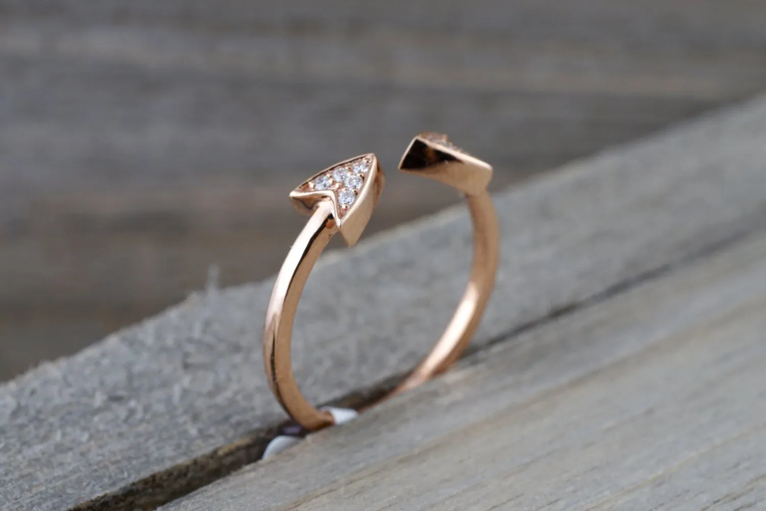 14k Solid Rose Gold Diamond Double Arrow Open Triangle Tri Pyramidmid Fashion Ring Band Love