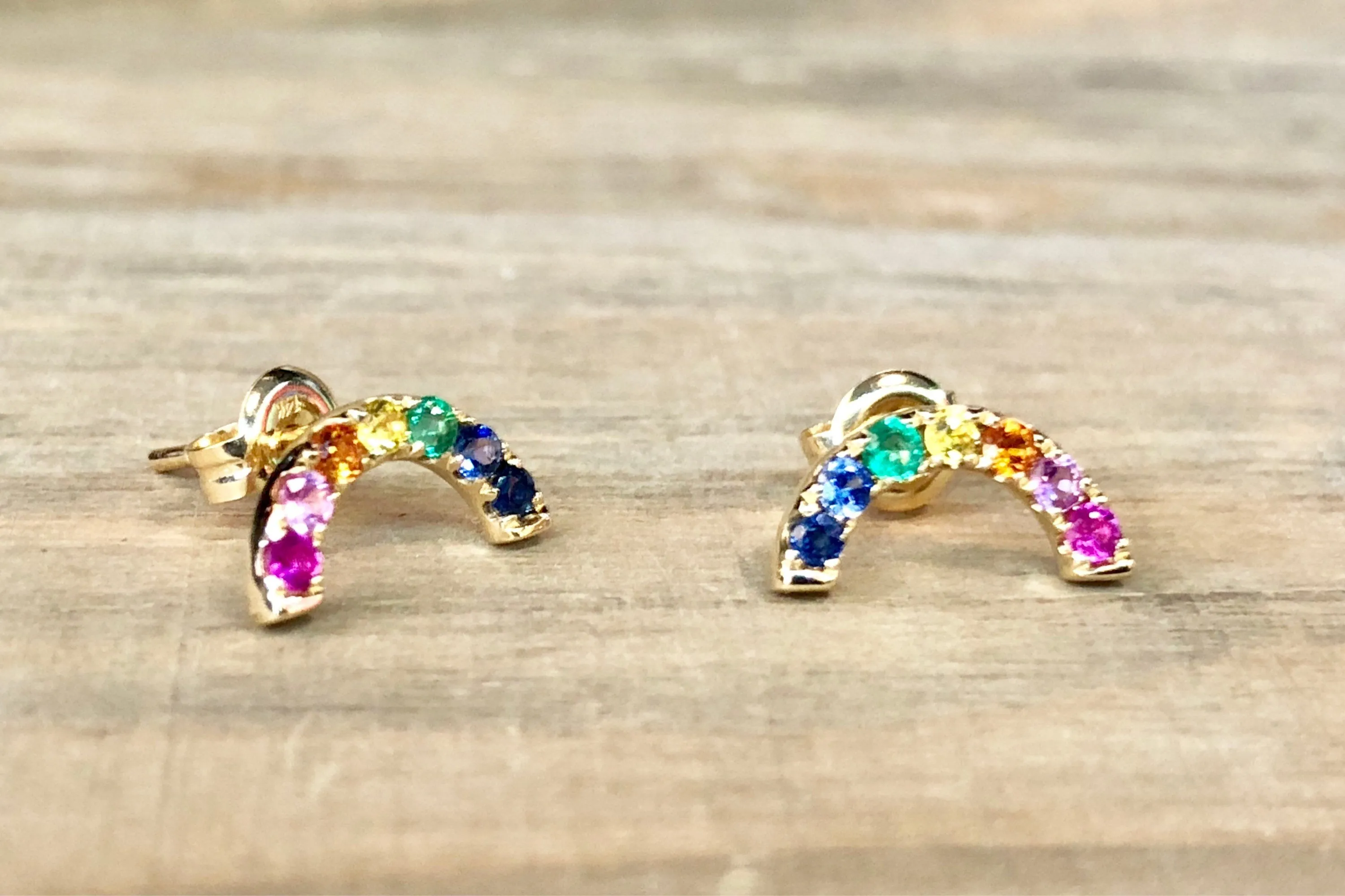 14k Yellow Gold Rainbow U Shape Multi Color Sapphire Ruby Emerald Earrings