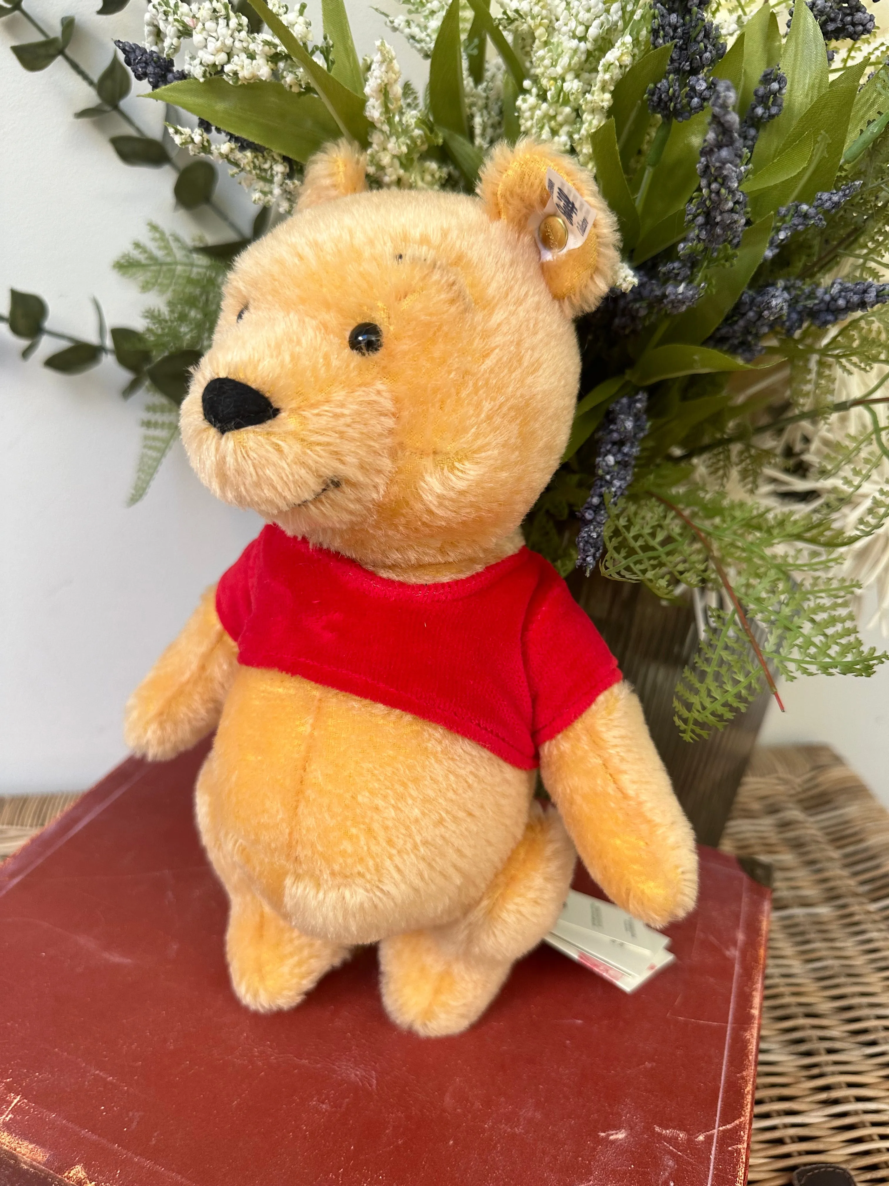 2024 New Release Steiff Classics Disney Winnie the Pooh Option C