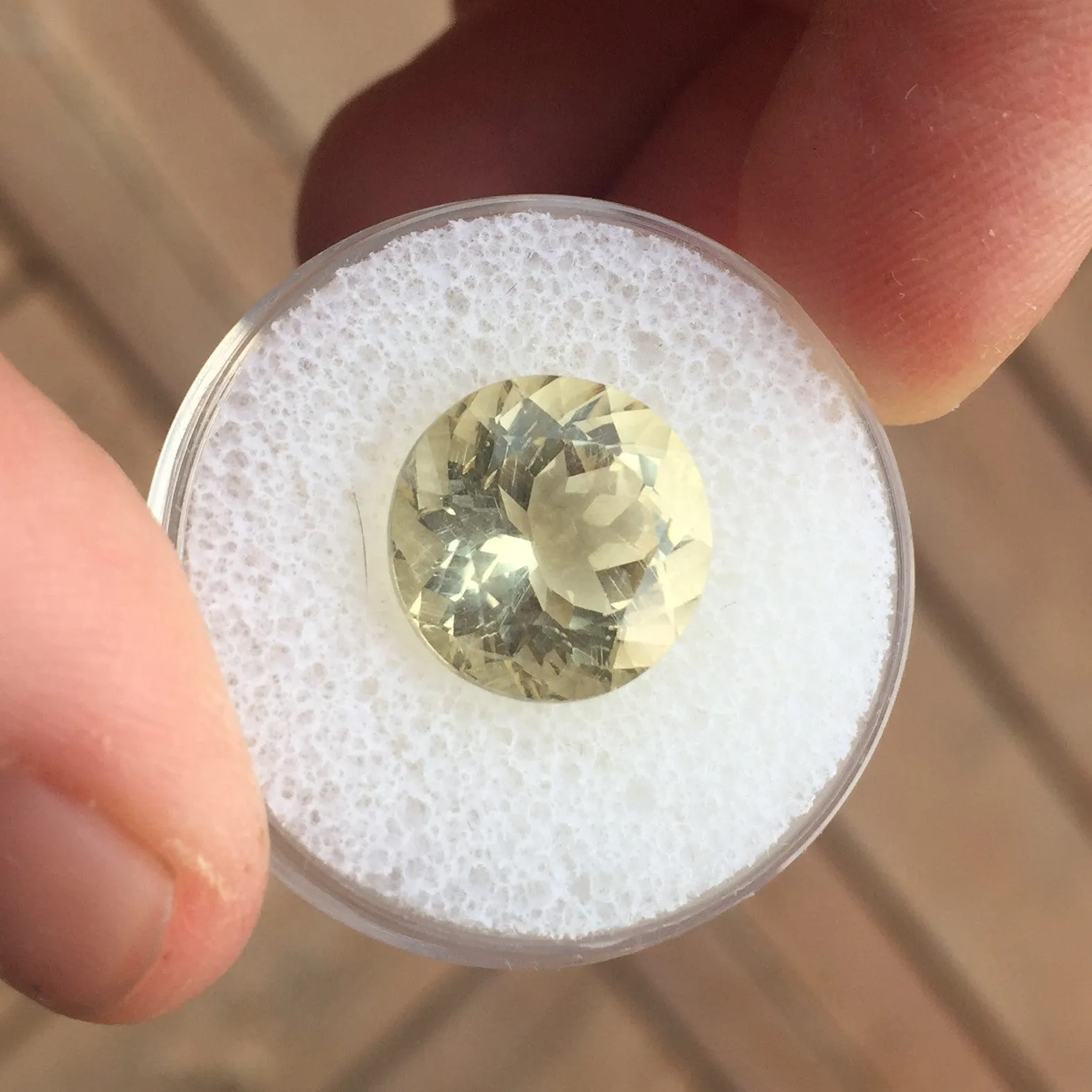 6.29 CT ROUND YELLOW ANDESINE