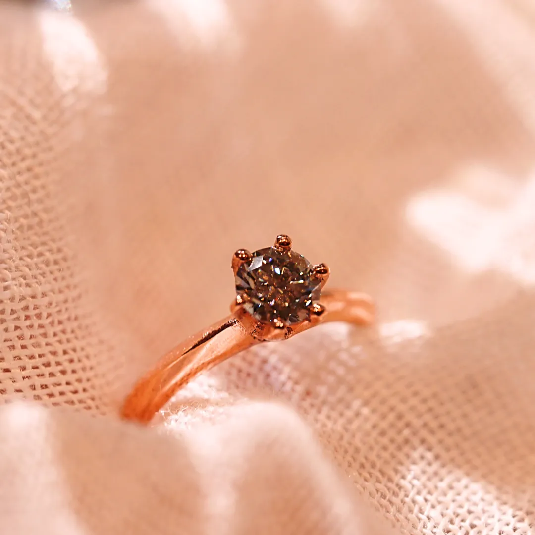 $ALE - 6mm Grey Moissanite Solitaire - Rose Gold