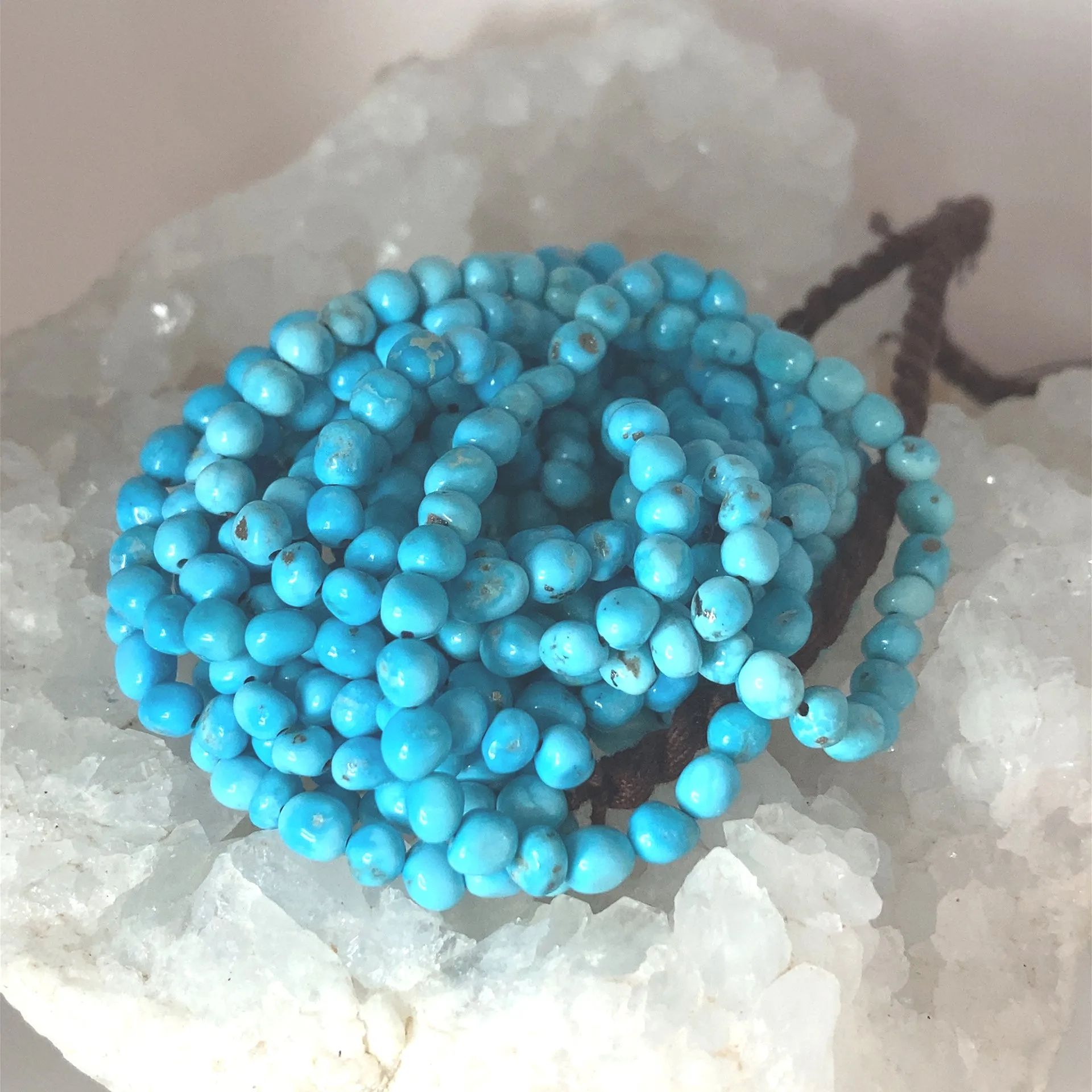 BLUE BIRD TURQUOISE Beads 4.5mm Semi Round Blue Arizona