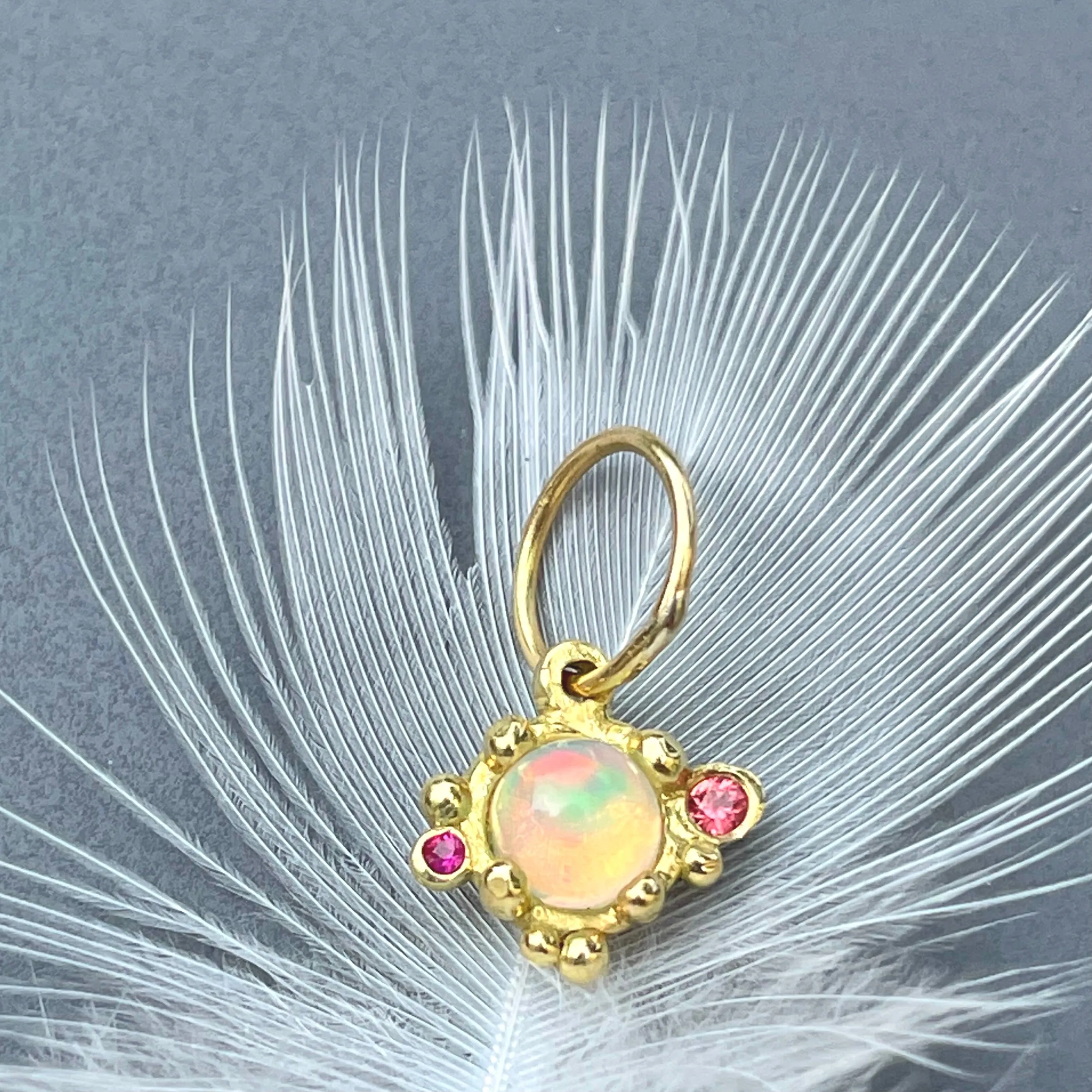 BOHEME HYPNOSE LUXE OPAL CHARM rts