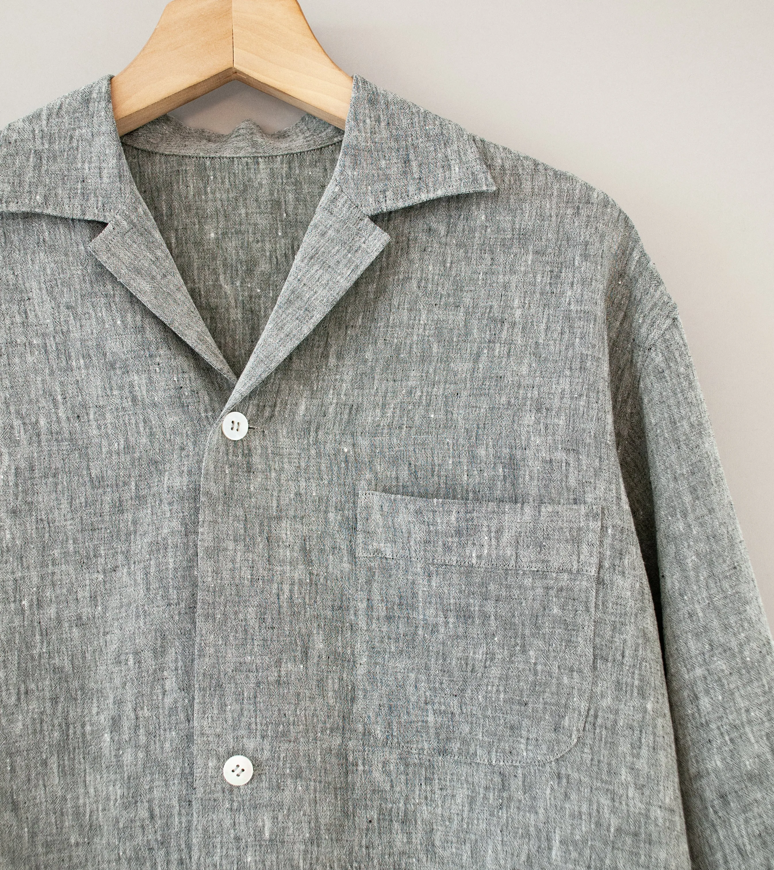 Cale 'Water Twist Linen Overshirt' (Gray Chambray)