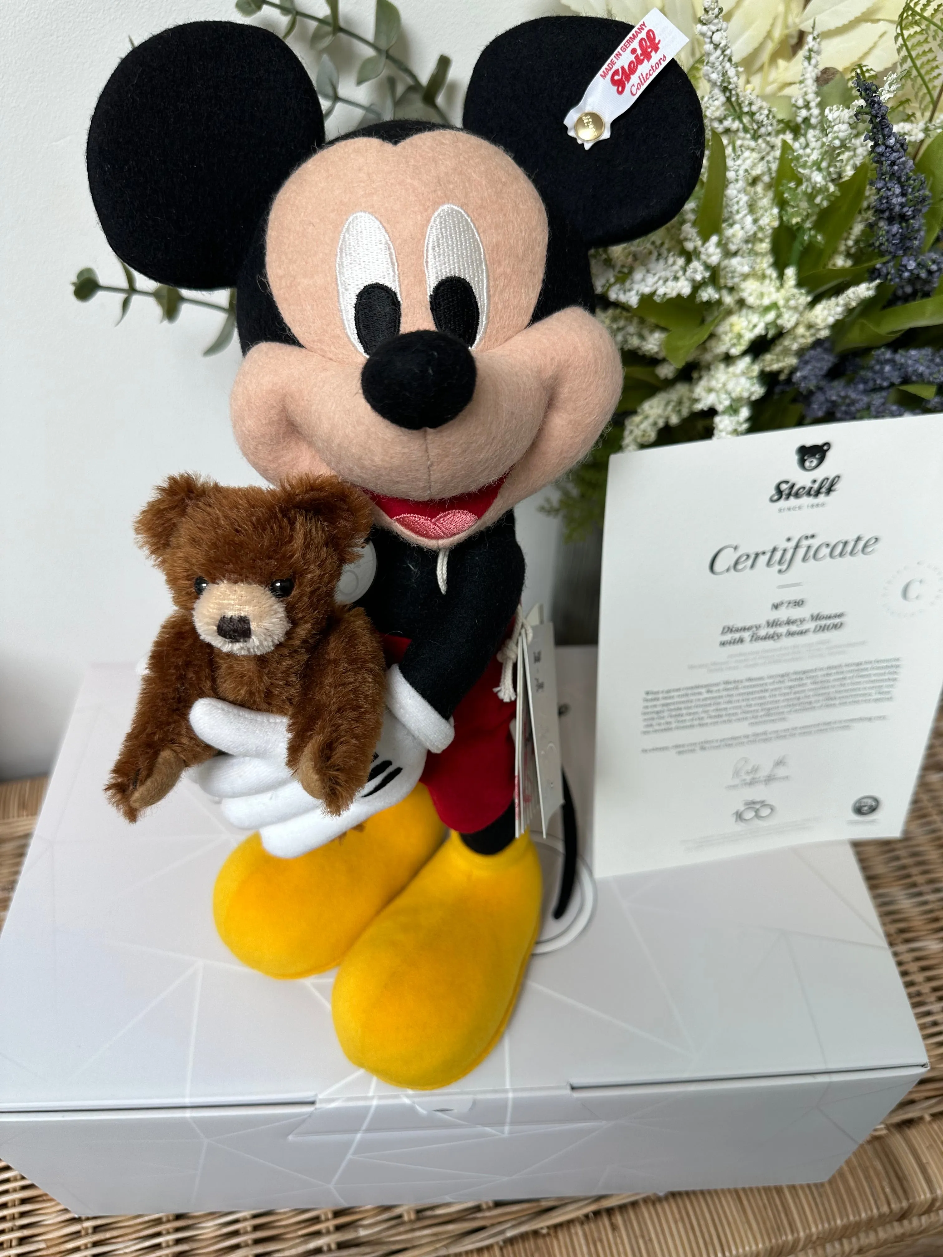 Disney Mickey Mouse with Teddy Bear Steiff Limited Edition D100 No 730