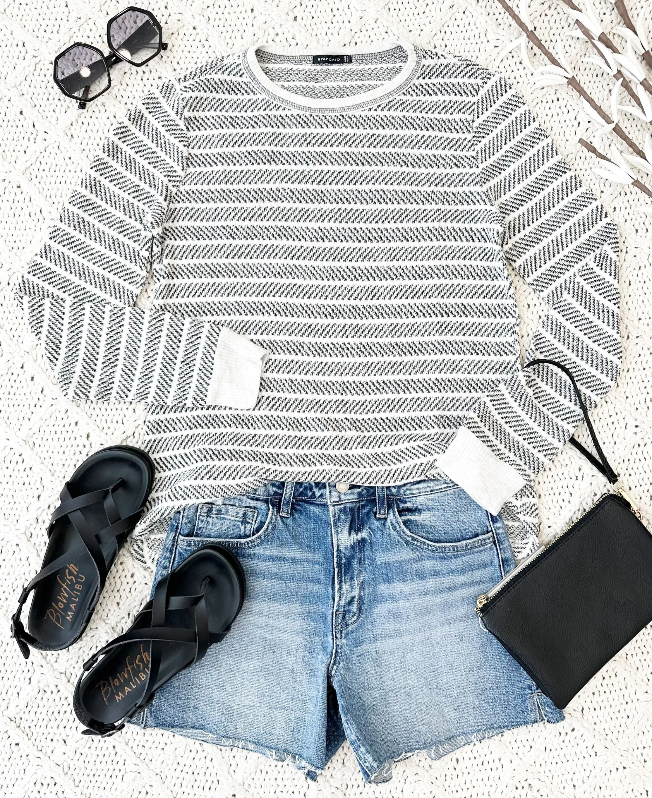 Ivory & Light Gray Patterned Top