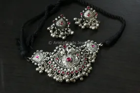 Kolhapuri Choker - Ruby