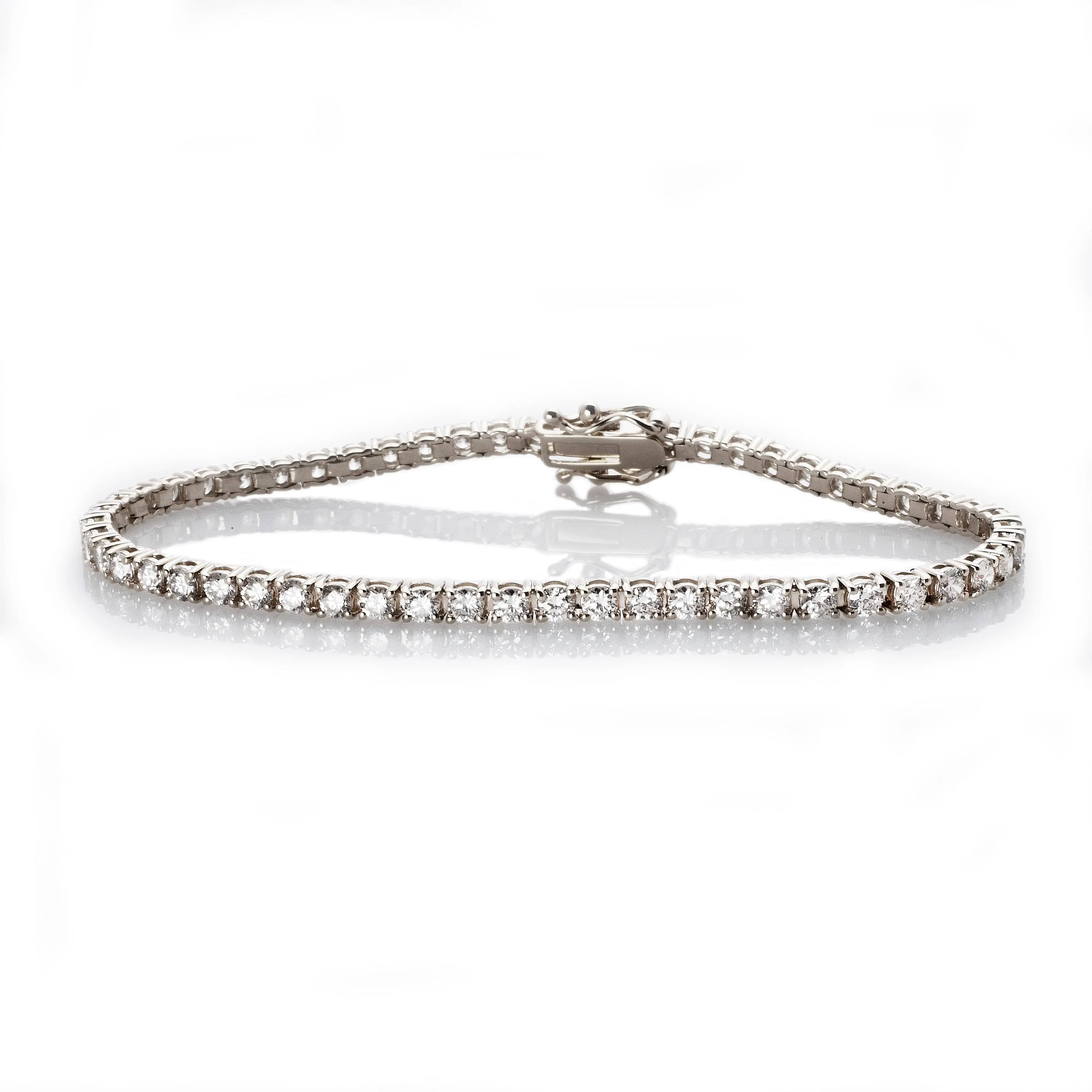 Medium 14K Gold and Diamond Tennis Bracelet 3 ct 4-Prong Setting