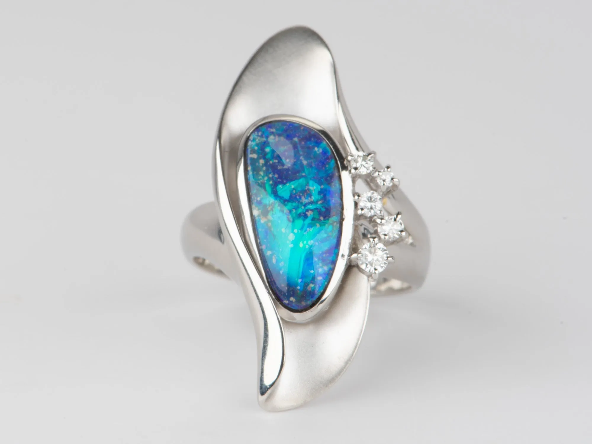 Ocean Blue Australian Boulder Opal Ring PT900 Platinum V1105