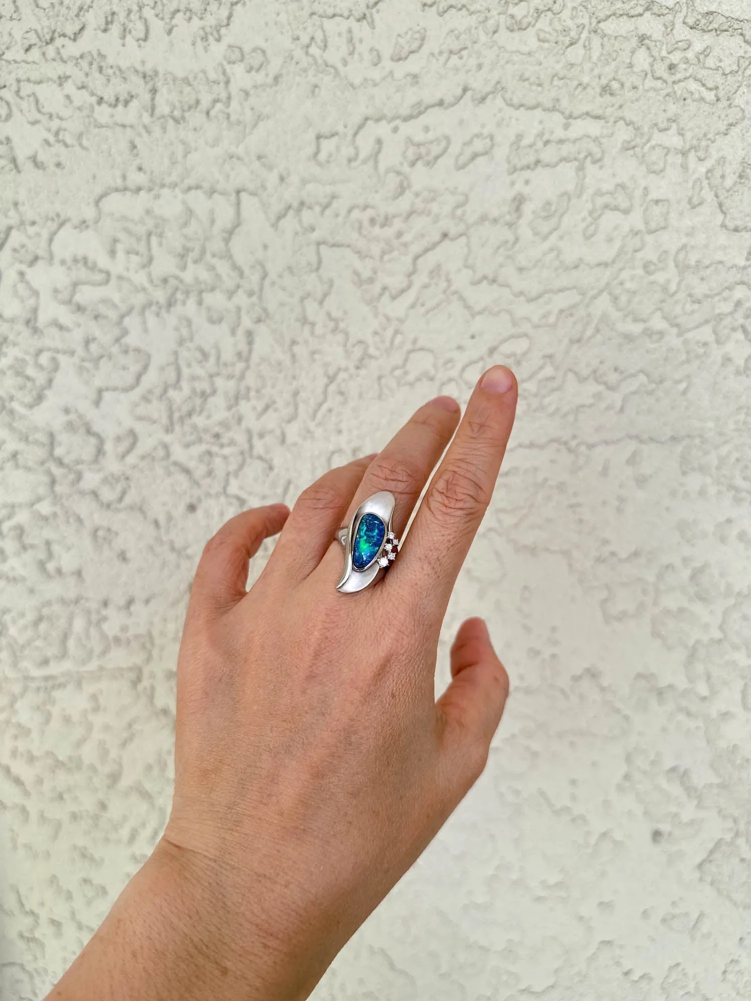 Ocean Blue Australian Boulder Opal Ring PT900 Platinum V1105