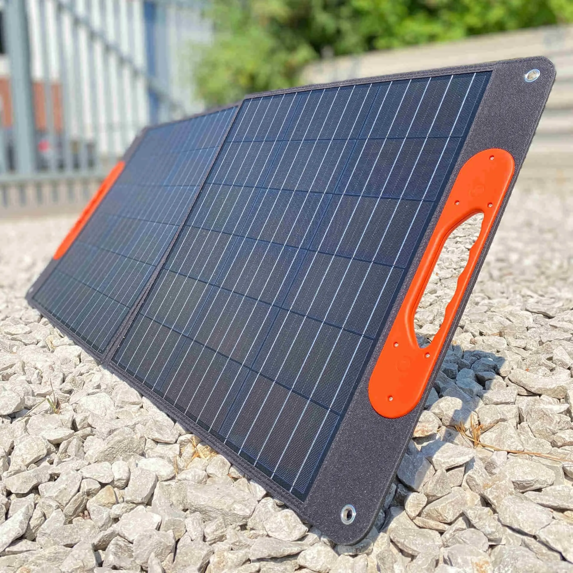 Outdoor Portable Power Station + Folding Solar Charging Panel [BUNDLE]