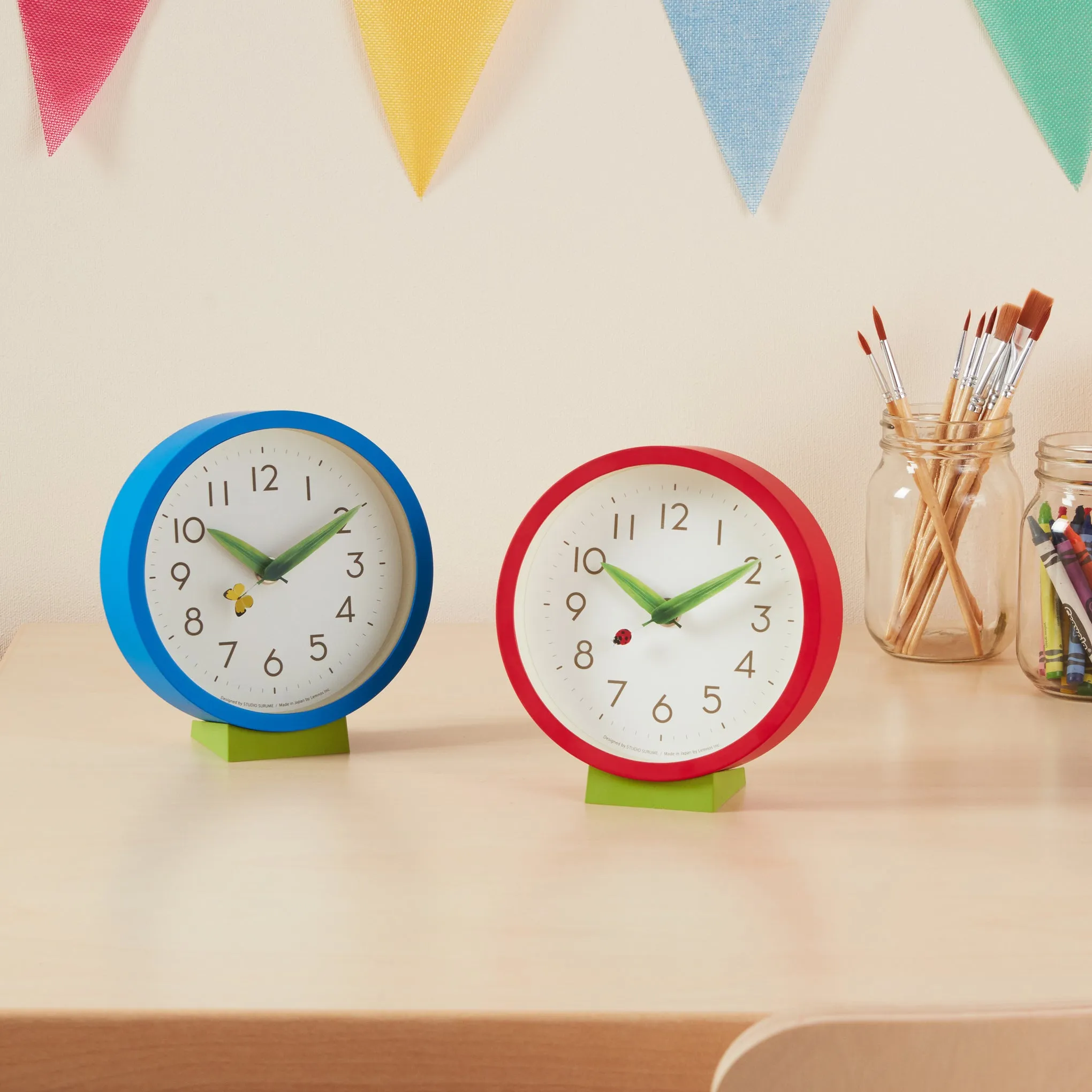 Perch Desk Clock