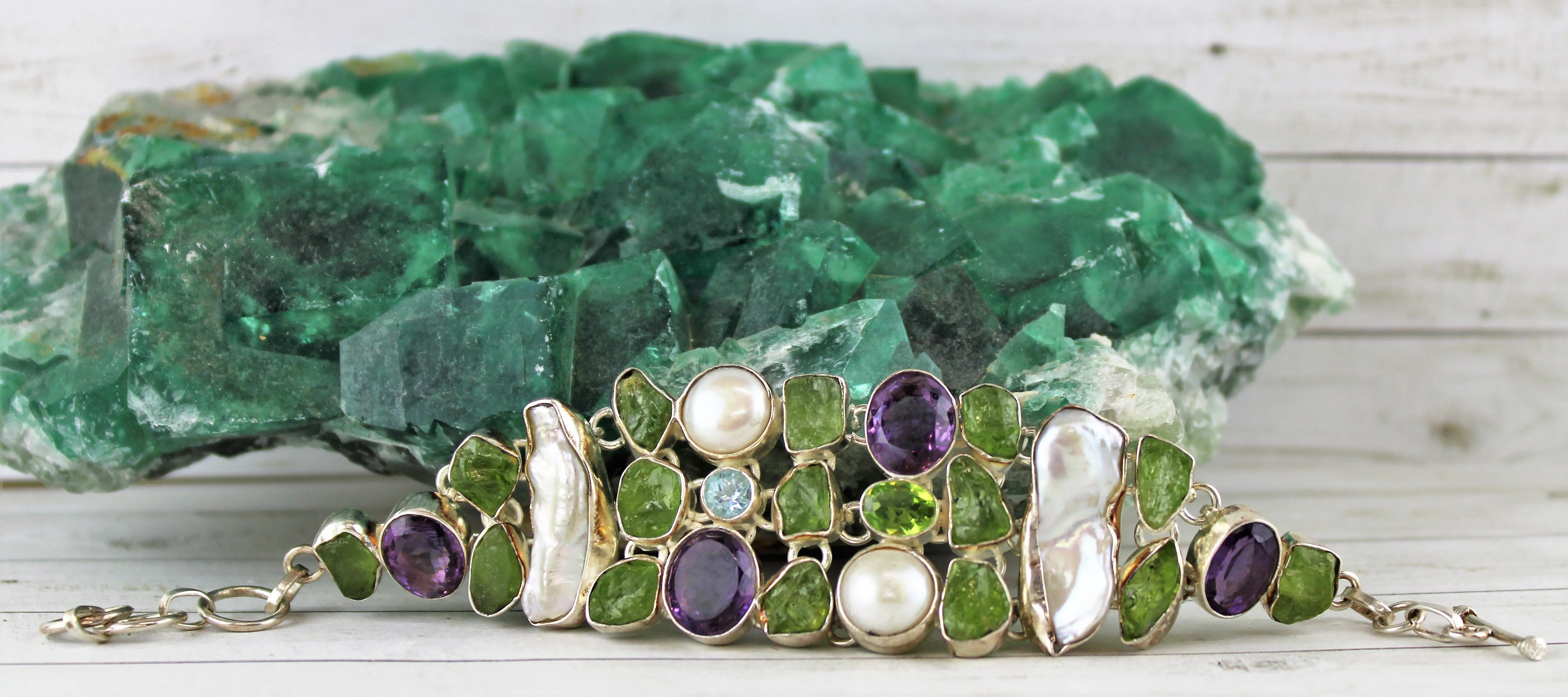 Peridot, Amethyst, Topaz and Pearl bracelet