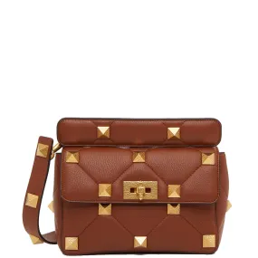 Roman Stud Grained Medium Bag, Selleria